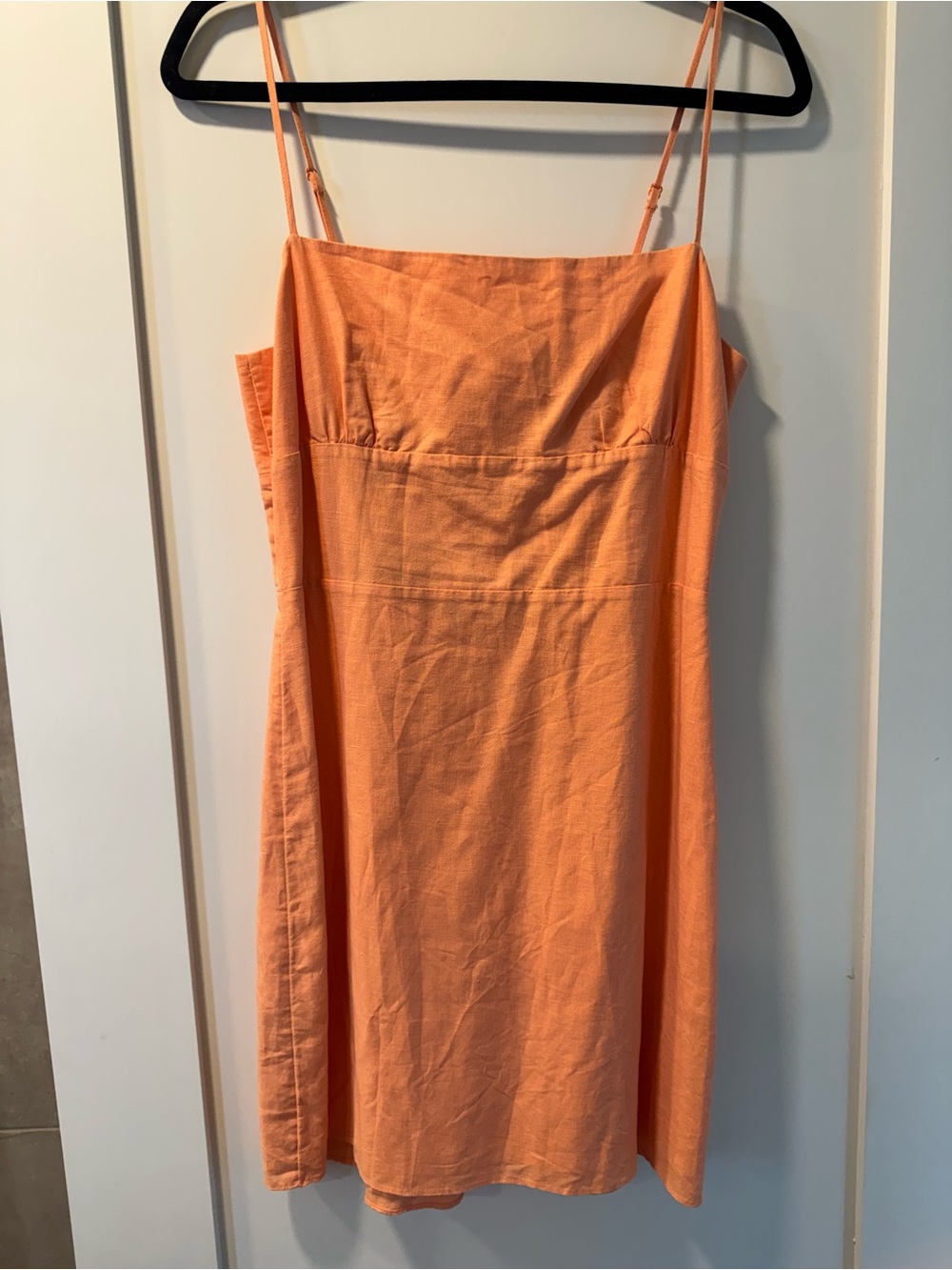 Aritzia Sunday Best linen dress